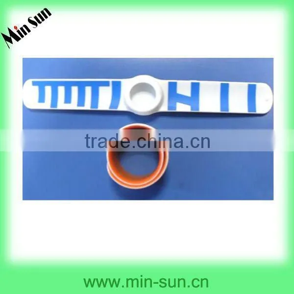 2013 hot selling silicone slap bracelet for promotional& silicone hand bracelet.