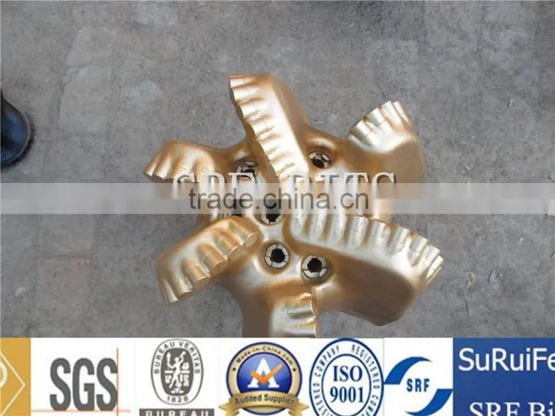 12 1/4 PDC drill bit with matrix body 5 blades