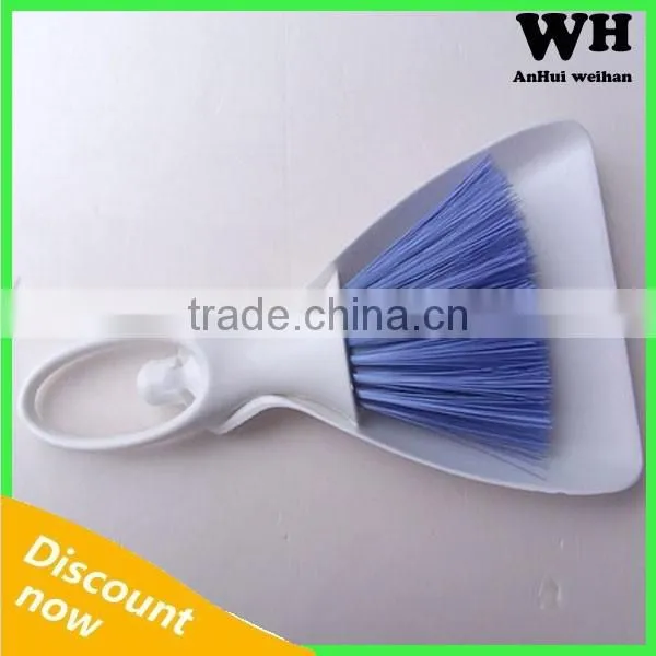 OEM mini Beauty Girl shaped computer cleaner brush