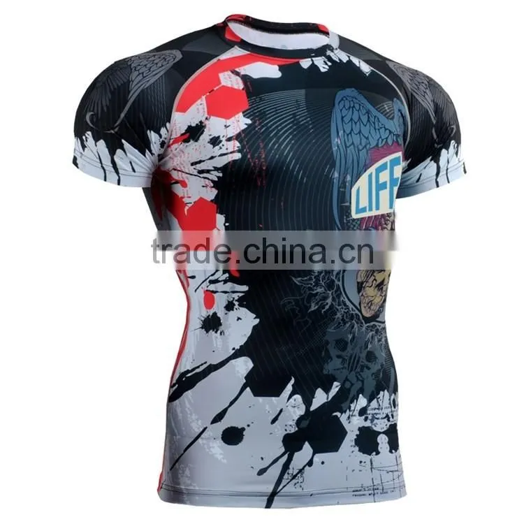 2015 Professional Fitness Wear Black Compression Shirt for Training/Yoga