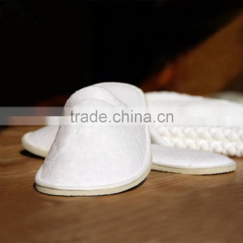 Disposable white nap cloth spa hotel slippers