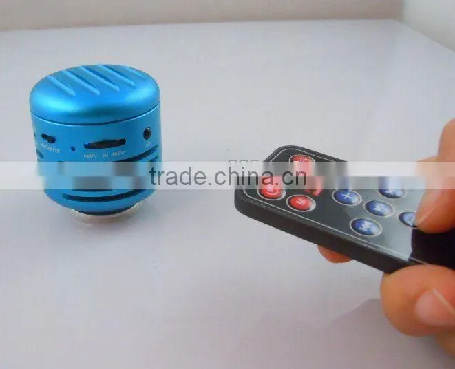 Micro SD card FM radio all-in-one mini vibration speaker