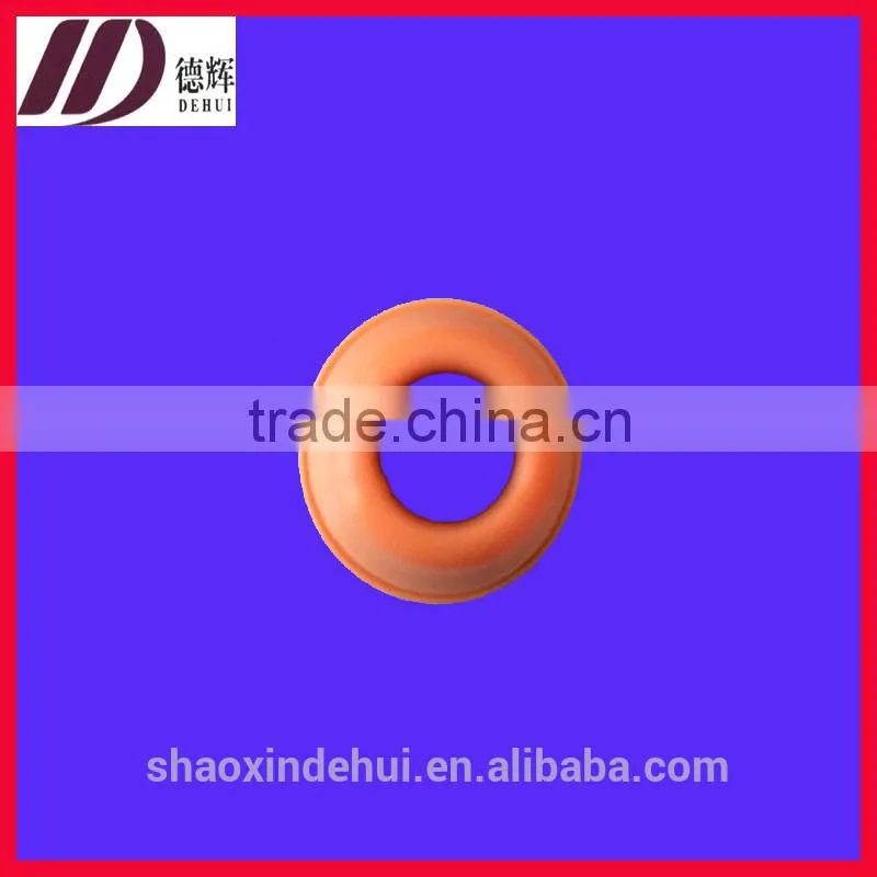 Plastic cone shape for yarn