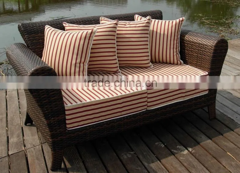 high quality rattan sofa set with 15cm thickness cusion high quality fabric