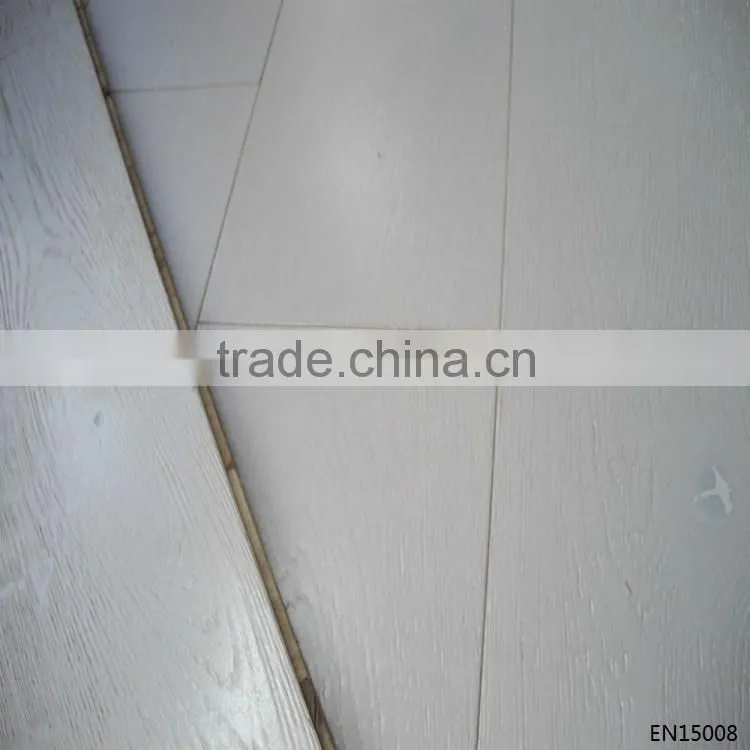 Distressed Phantom Engineered European Oak Wooden Flooring