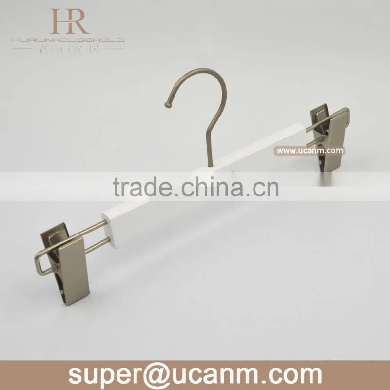 HR661IWP wooden suit hanger