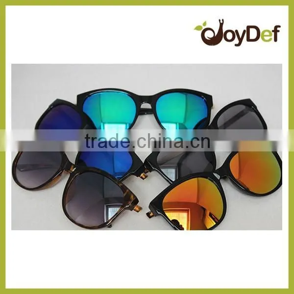 2016 The latest plastic frame sunglasses popular unisex outdoor uvprotection sunglasses