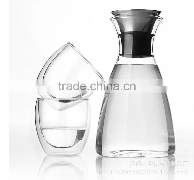 Glass Water Carafe with Stainless Steel Lid, Glass Iced Tea Pitcher with glass set