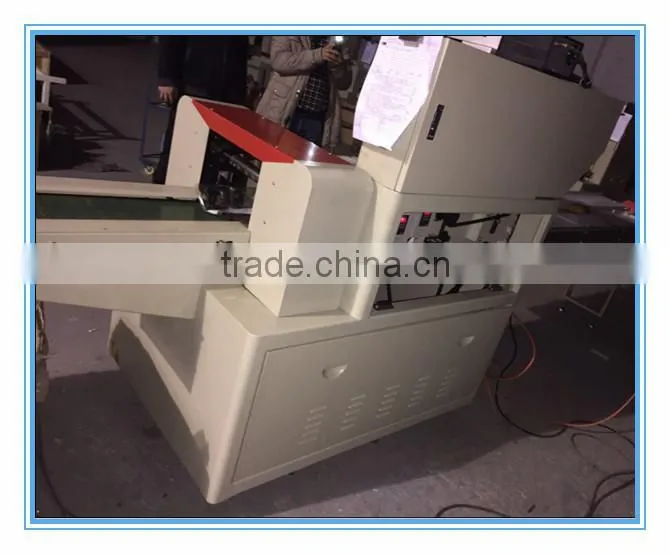 High speed food packaging machine flow wrapping machine