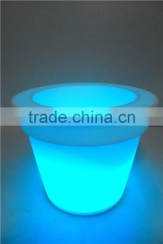 beautiful pot garden plastic LED flower pot