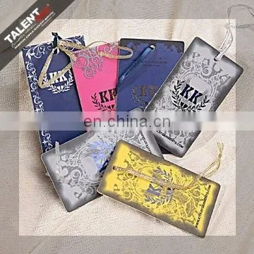 custom one stop design and produce garment label hang tag accessories