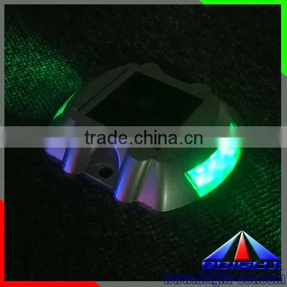 8KN LED Solar Road Stud, LED Traffic Signs 5 Years Warranty, LED Road Stud 10 Hours per night