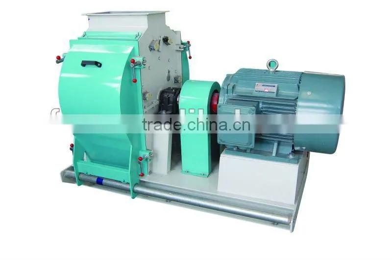 Wide hammer mill
