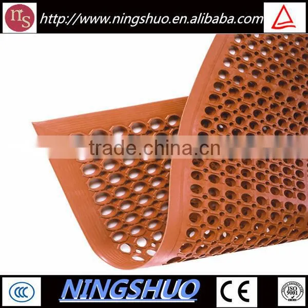 Industry wholesale of safety non slip kitchen rubber anti fatigue mat with hole