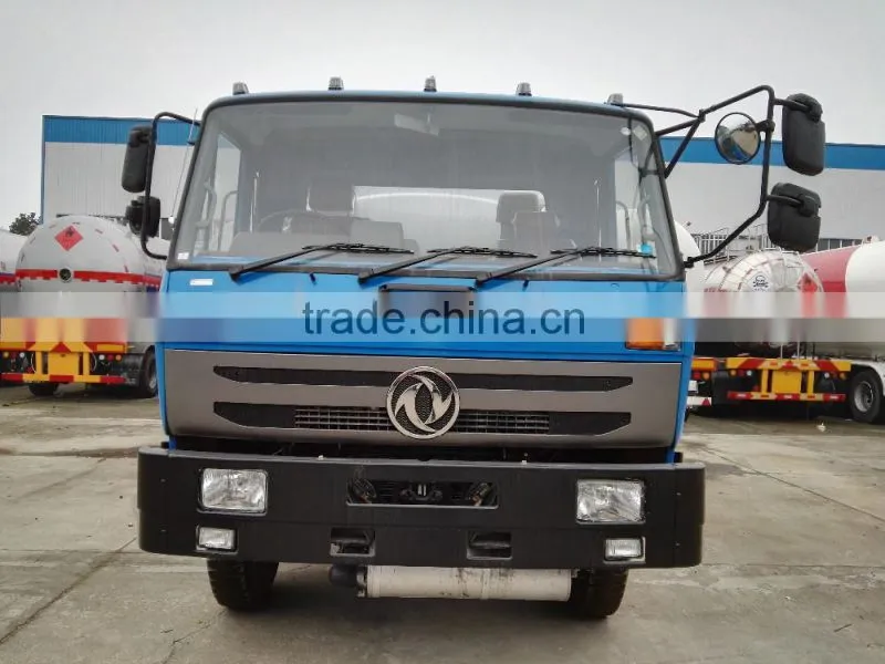 4*2 oil transportation tank truck