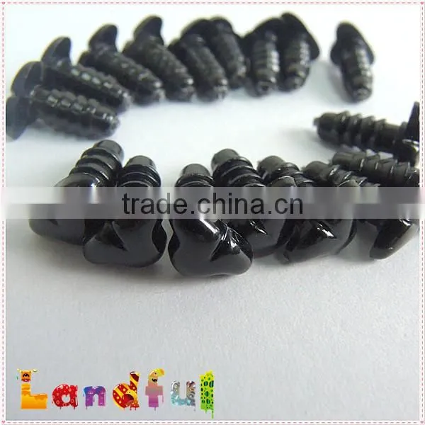 9.5*6mm Plastic Amigurumi Safety Cat Nose Black