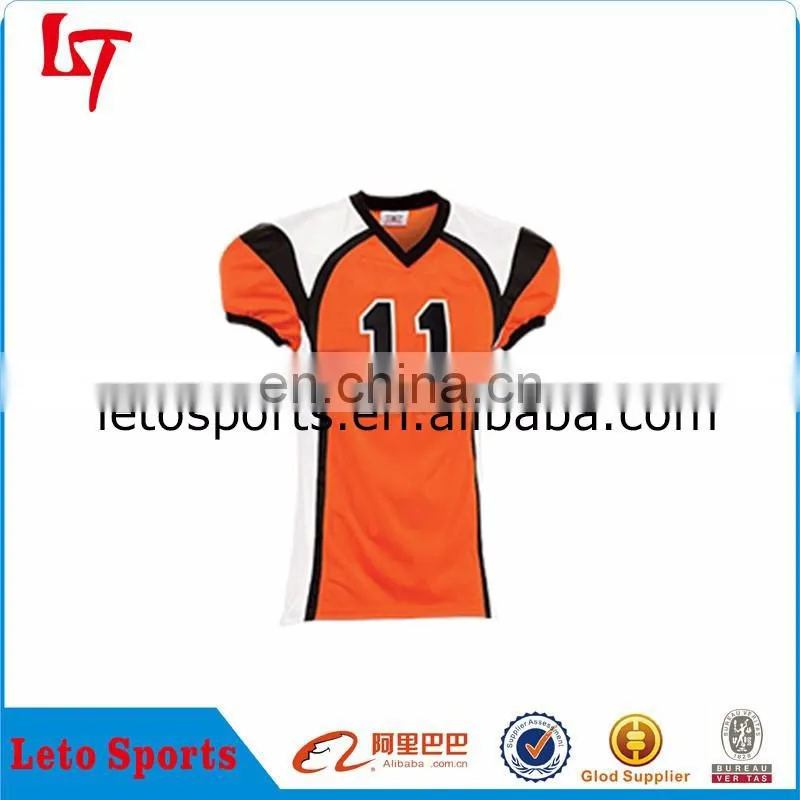 Customized College Football Jerseys/Sports Apparel
