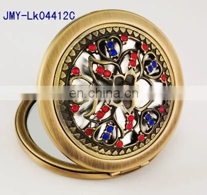 3D hollow decoration antique metal make-up mirror