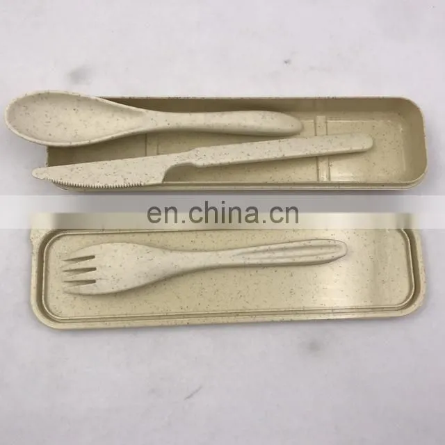 Eco-friendly Wheat Straw Material Portable Travel Plastic Cutlery Set