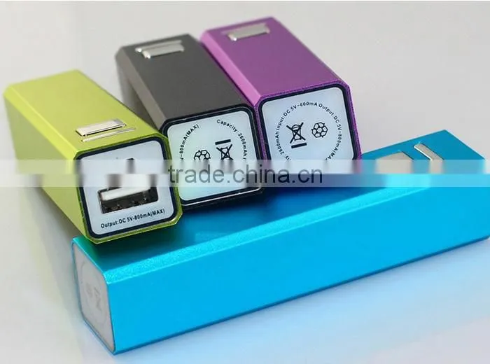 Custom logo 2600mAh best quality metal power bank travel charger
