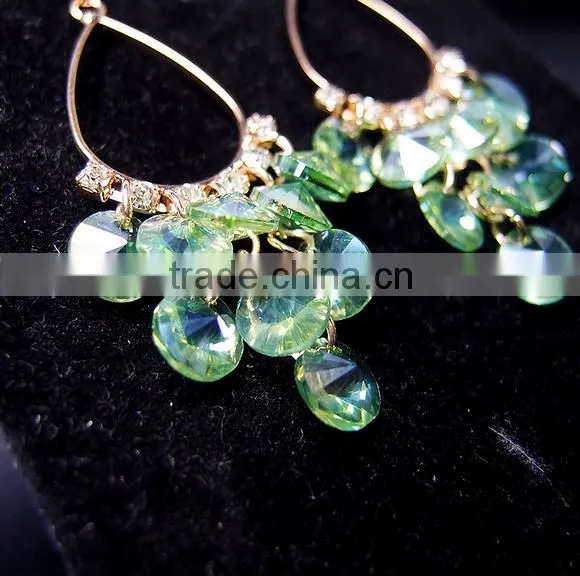 China wholesale Fashion Jewelry Light Green Beads Tassel Drop Earrings