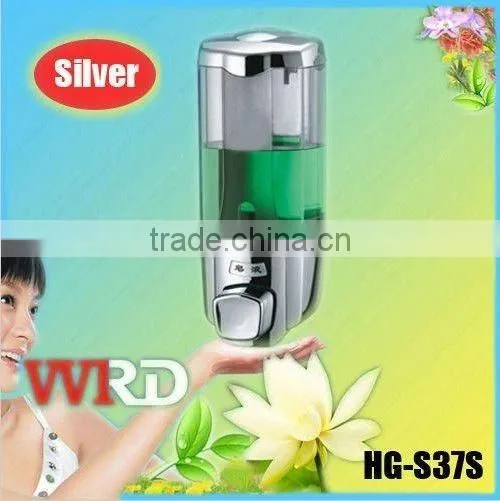 Bath dispenser