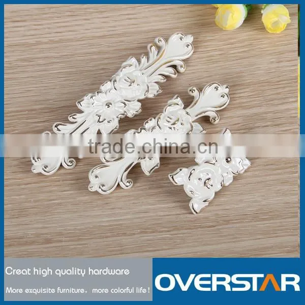 China New Design Ivory Decorative Flower Shape Furniture Hardware Cabinet Knobs