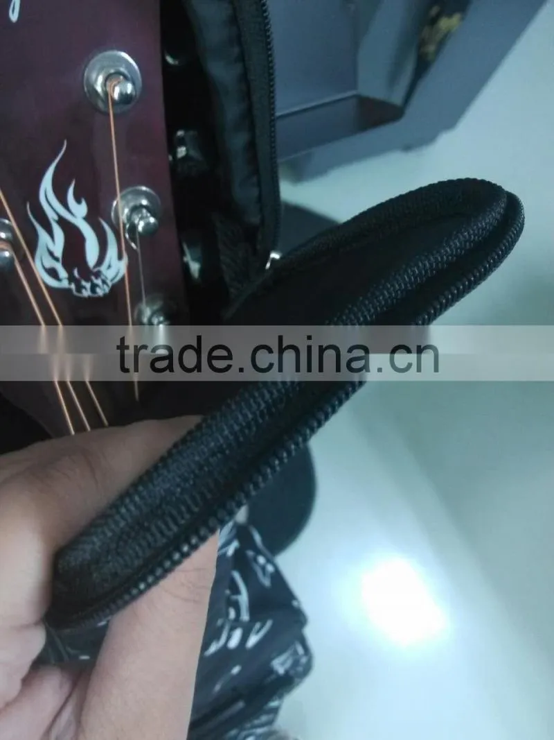 Colored Guitar Bag with sponge
