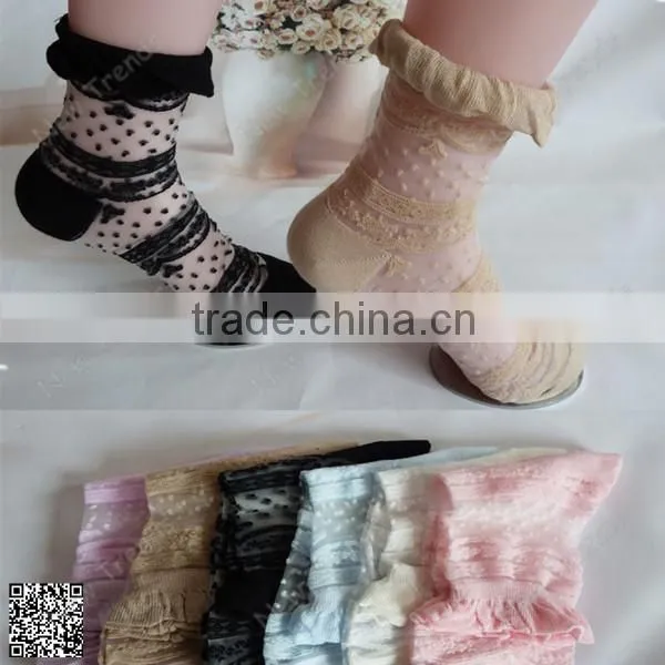 Polyester & translucent girl socks with dots lacework pattern