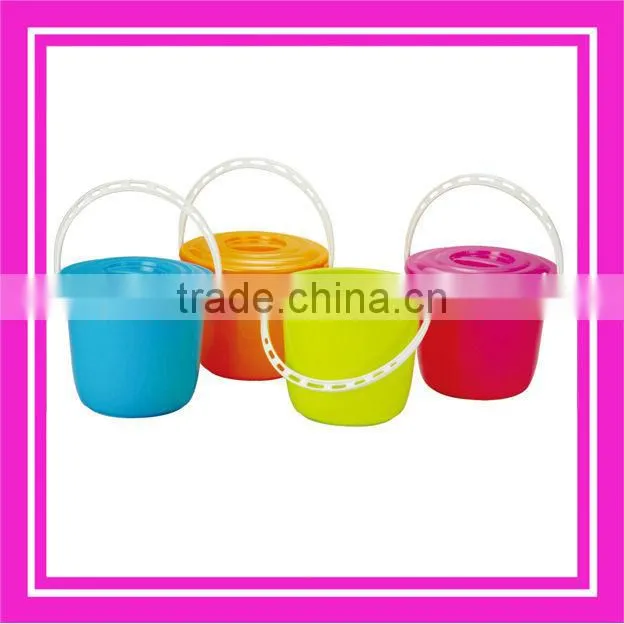 durable plastic buckets with lids