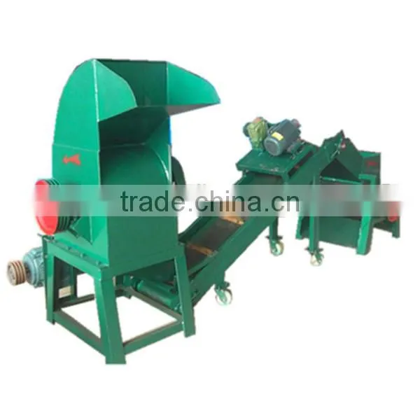 Recycling machine used for seperating aluminum and iron