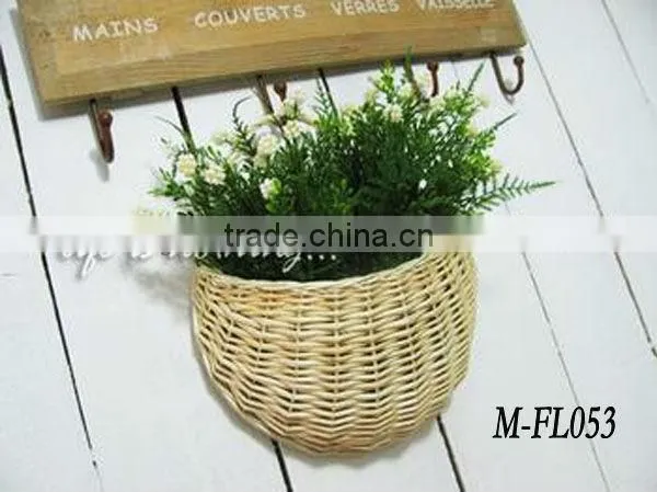 wicker fruit basket with lid