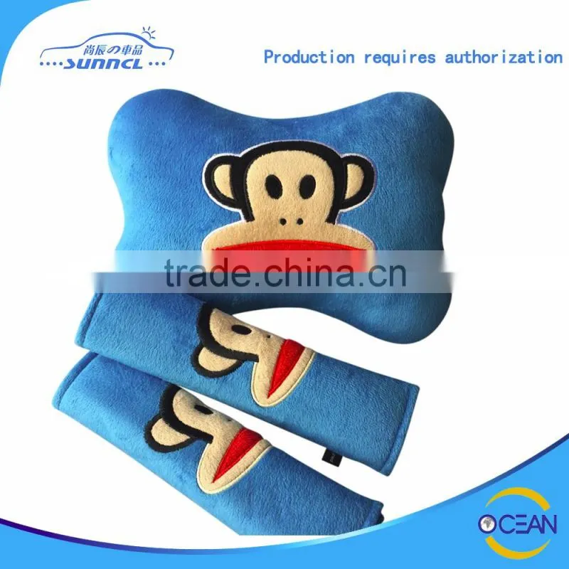 Plush Material Good Quality Bone Shape Cushion with Soft and Warm Plush Material