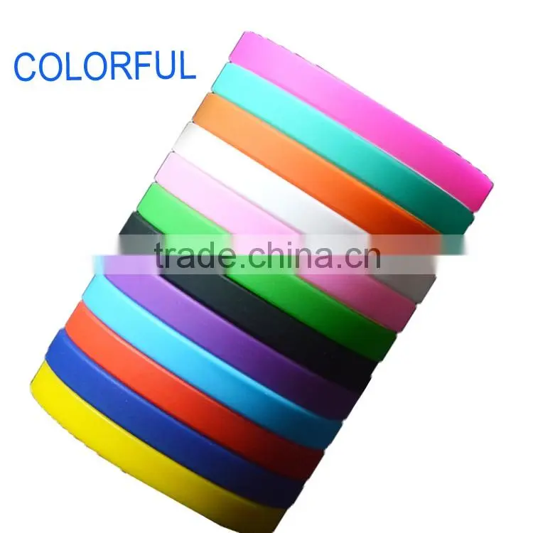 Hottest Selling Custom Silicone Bracelet Bangle Style Hand Bracelet