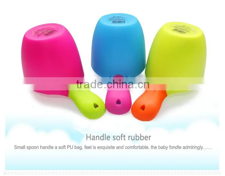 factory directly supply scoop with soft rubber handle