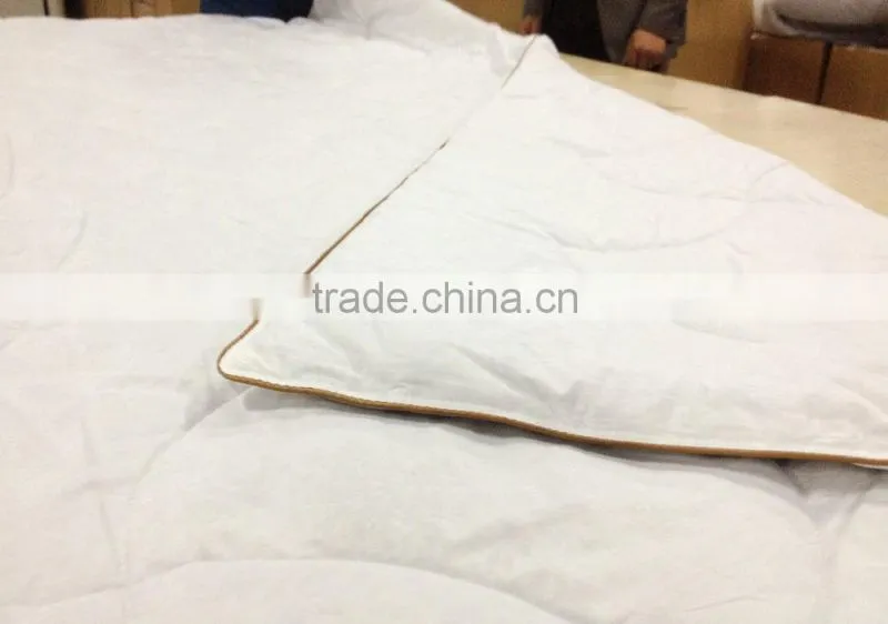 Double size Camel Wool Quilt with soft Camel wool filling jacquard cotton fabric cover washable