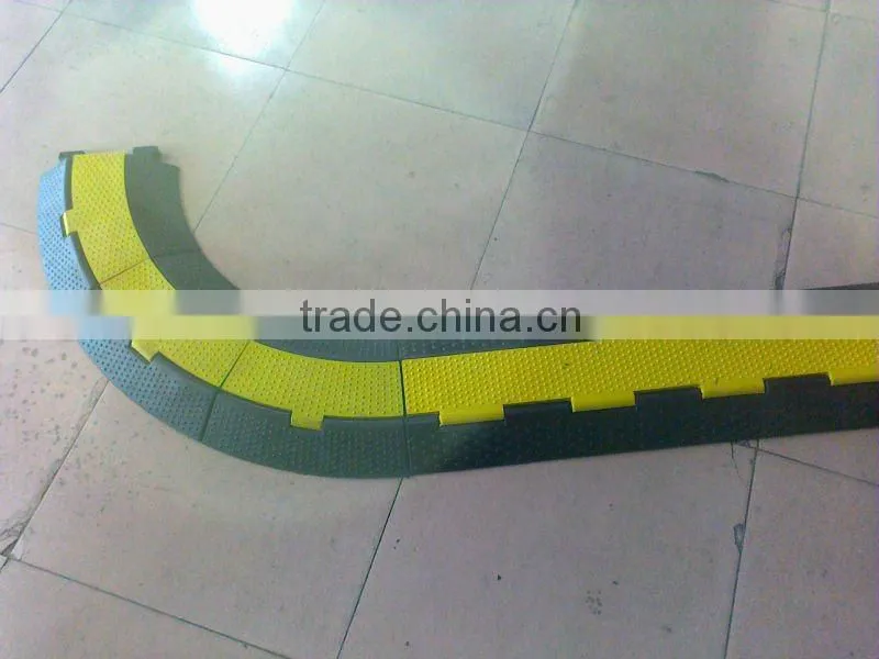 2-channel rubber corner wire protectors