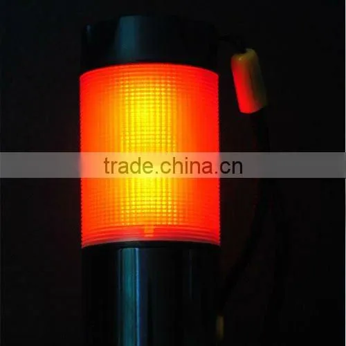 crank dynamo flashlight & torch with radio & phone charger