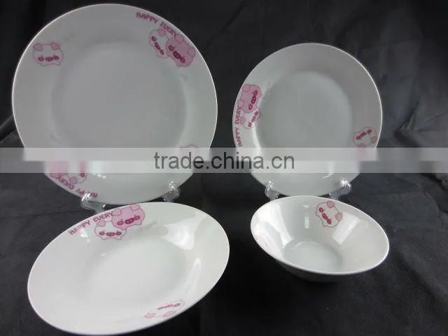 16 pcs dinnerware set with pig pattern decal