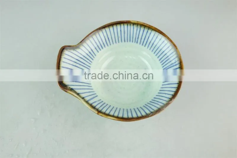 stock funny Japanese style ceramic sauce dish