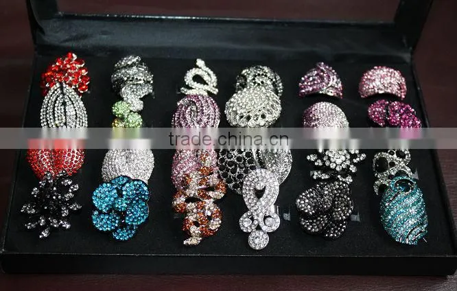 hot !wholesale full stone new design finger rings for women