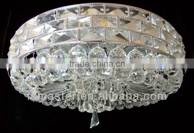 luxury hotel villa lobby big crystal chandelier