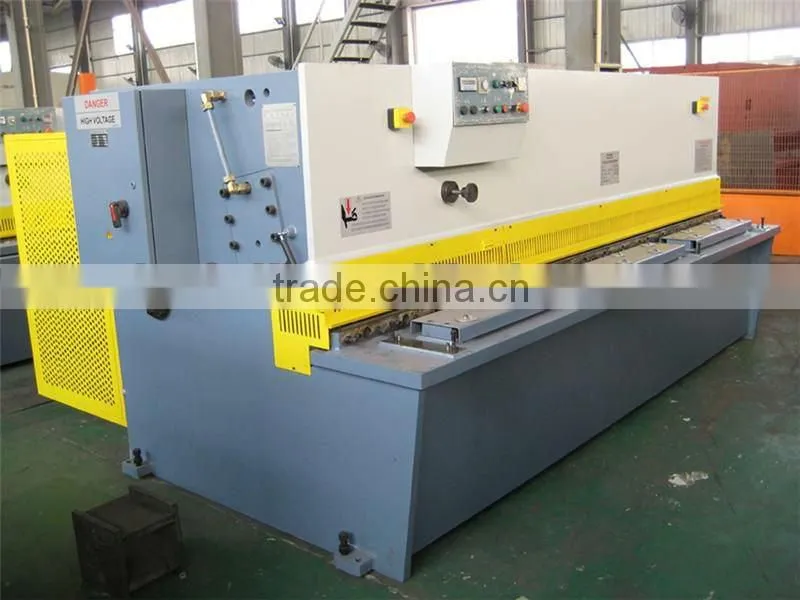 QC11K hydraulic CNC guillotine shearing machine