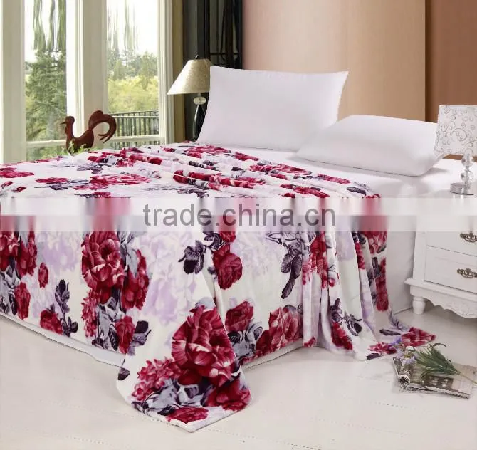 Super Soft Solid Coral Fleece Blanket, 100% Polyester material