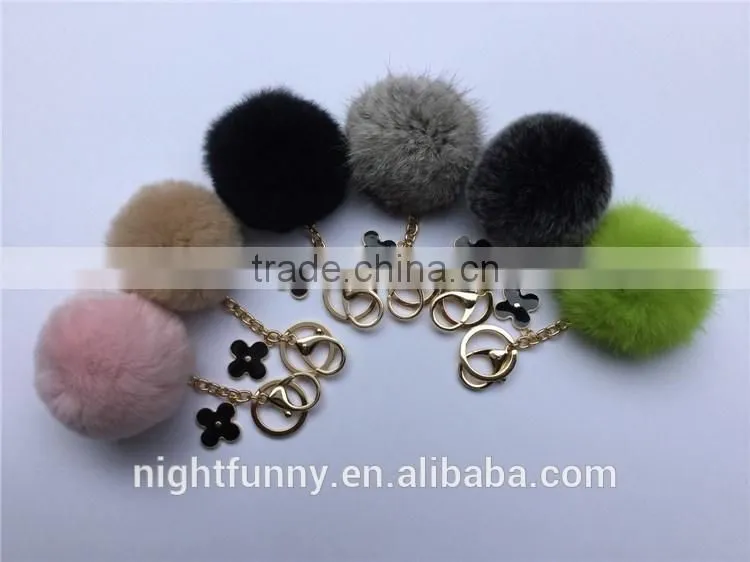 No Dye Grey Cute Genuine Rabbit fur ball pom pom keychain for car key ring Bag Pendant