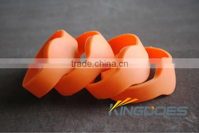 Custom Silicone Wristband Different Color 13.56KHz