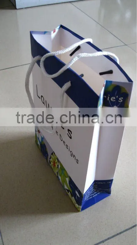 Paper bag with nylon rope