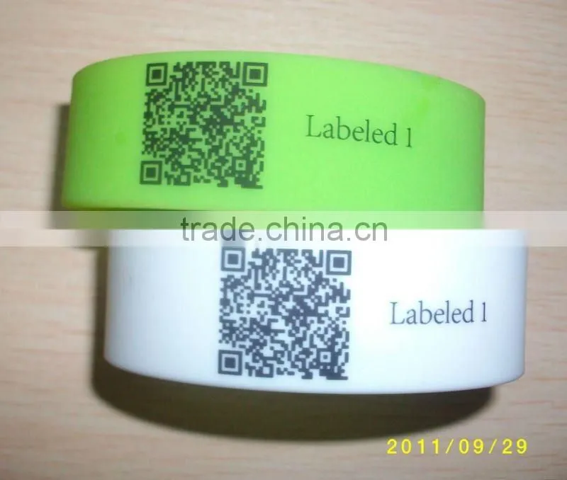 Silicone Engravable unique qr bracelet with tin box