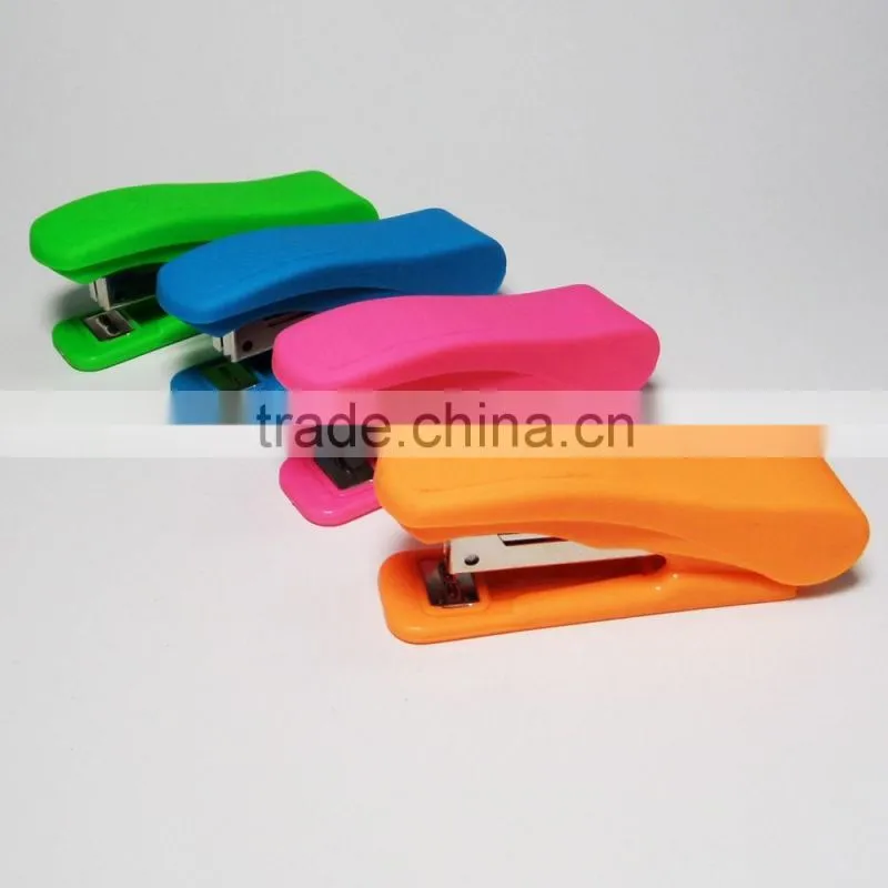 Office plastic colorful cheap stapler