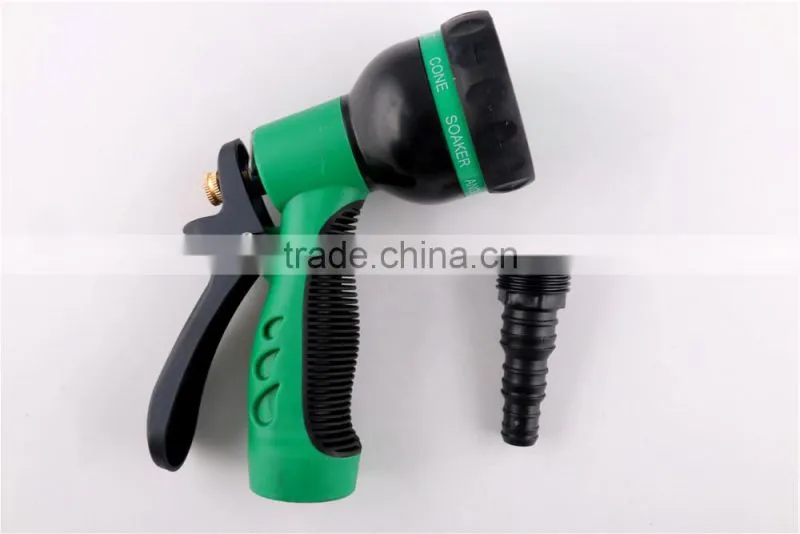 Multifunctional water gun for vehicle cleaning